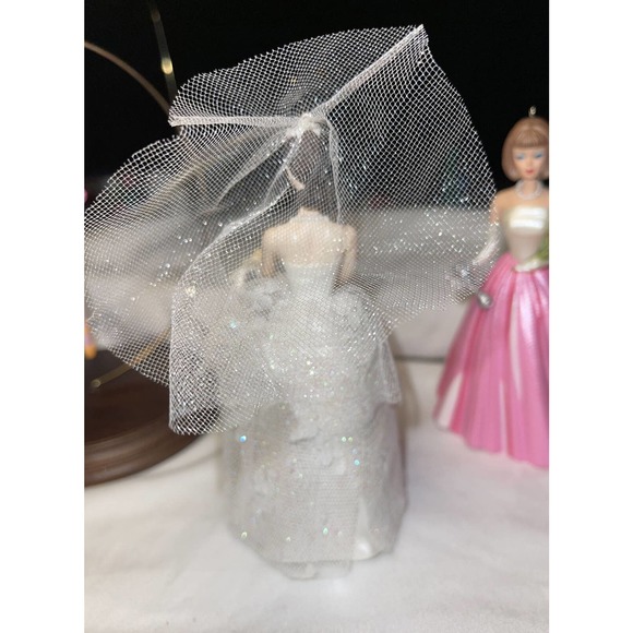 Barbie Hallmark Keepsake Ornament Lot 1995-2004 Excellent! 3j - Picture 8 of 12